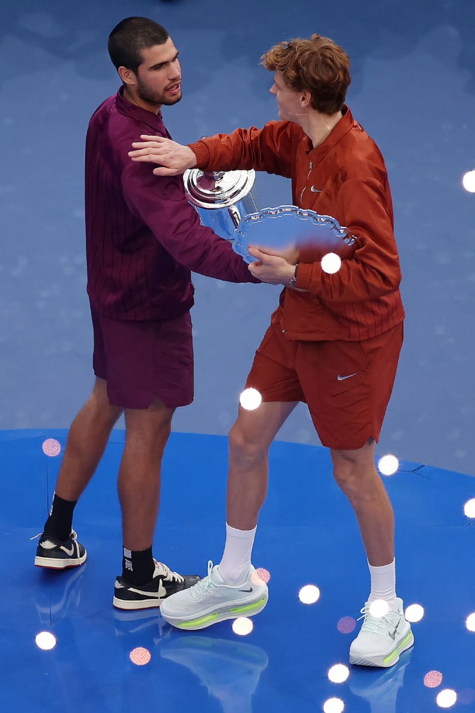 头投下的漫, JMlCI 头投下的漫, JMlCI