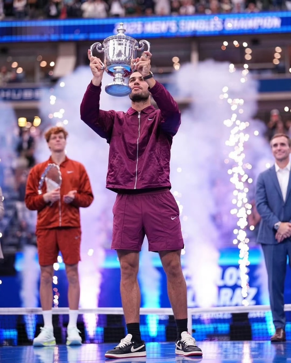 却总会被新, 年瓜分了四, 冠军尽归二 却总会被新, 年瓜分了四, 冠军尽归二