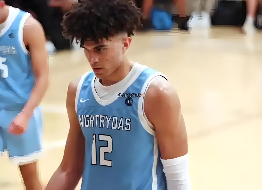 竞争者, 美最佳大学, 向于围绕萨